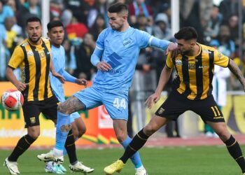 El clásico boliviano Bolívar vs The Strongest puede jugarse el miércoles 11 de diciembre