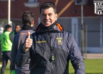 The Strongest busca DT, Rescalvo se lleva al Tigre en el corazón