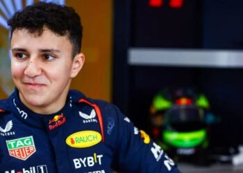 El piloto francés de F1 Isack Hadjar ficha por Racing Bulls para 2025