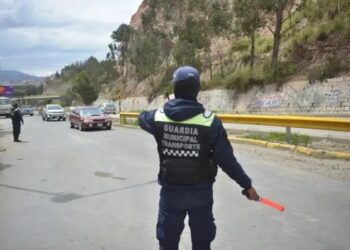 Ya se puede circular por la avenida Kantutani de La Paz
