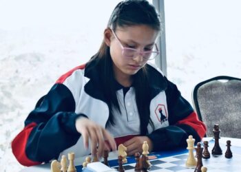 Luciana Huaynoca, la promesa del ajedrez de Oruro