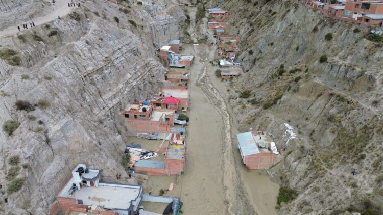 Empresa asegura que trabaja en Bajo Llojeta, la Alcaldía lo niega