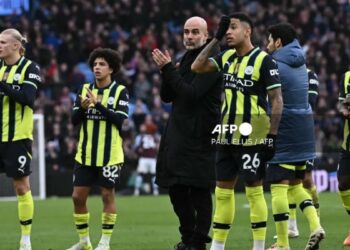 Manchester City, derrotado por el Aston Villa (2-1), agrava su crisis