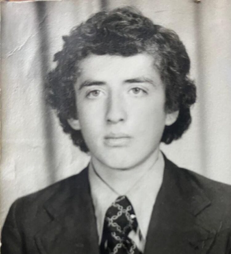 Este joven