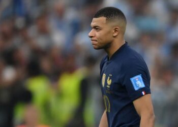 ‘Es mejor así’, dice Deschamps tras no convocar a Mbappé