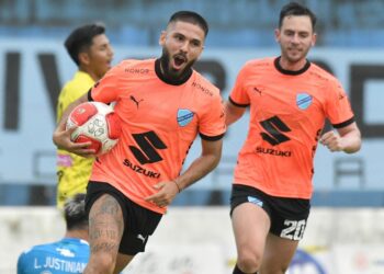 Bolívar da otro paso al título, derrota 3-1 a San Antonio