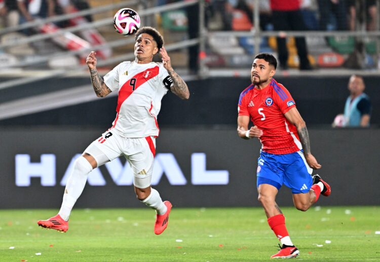 Perú y Chile igualan 0-0 en el clásico del Pacífico