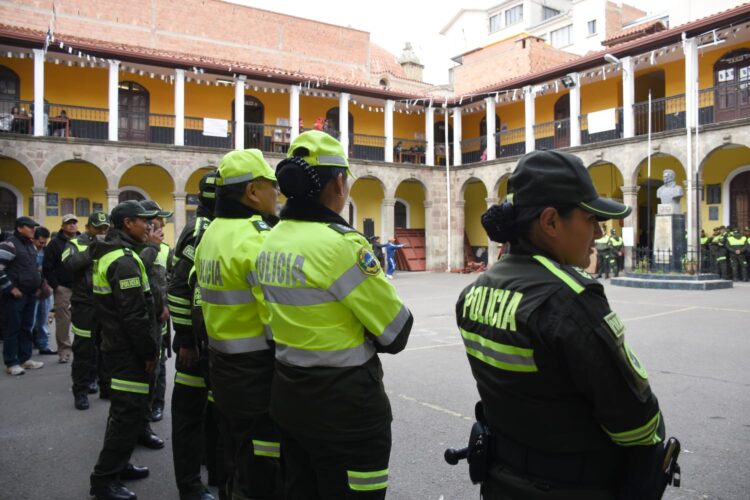 Al menos 361 personas fueron arrestadas por romper el auto de buen gobierno