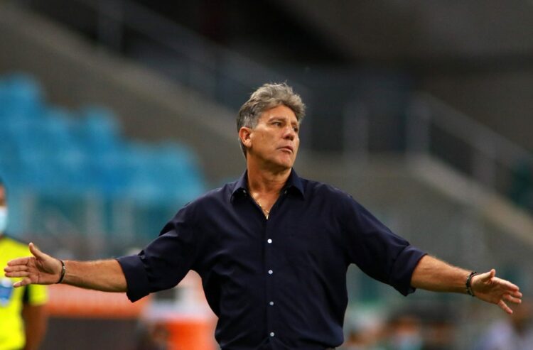 Gremio de Brasil anuncia la salida del DT Renato Portaluppi