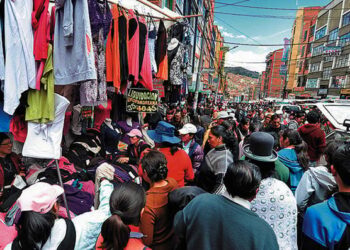 Comerciantes tomarán las vías de la avenida Buenos Aires, Tumusla y Calatayud por feria navideña.