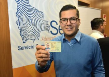 Casi 2,9 millones de la ‘Cédula del Bicentenario’ emitió el Segip a un año de su lanzamiento.