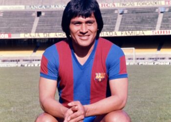 Fallece Hugo Sotil, leyenda del FC Barcelona y de Perú