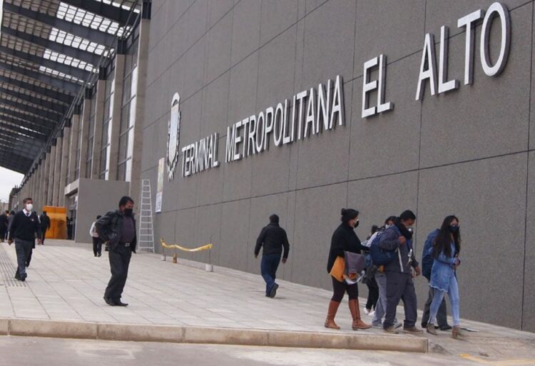 ¿Debe viajar? Que no le pise el tiempo y sepa los horarios de la terminal de El Alto