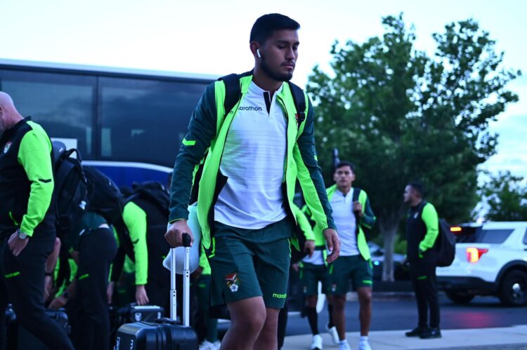 Terrazas no jugará ante Venezuela y Chile, está rumbo a Argelia