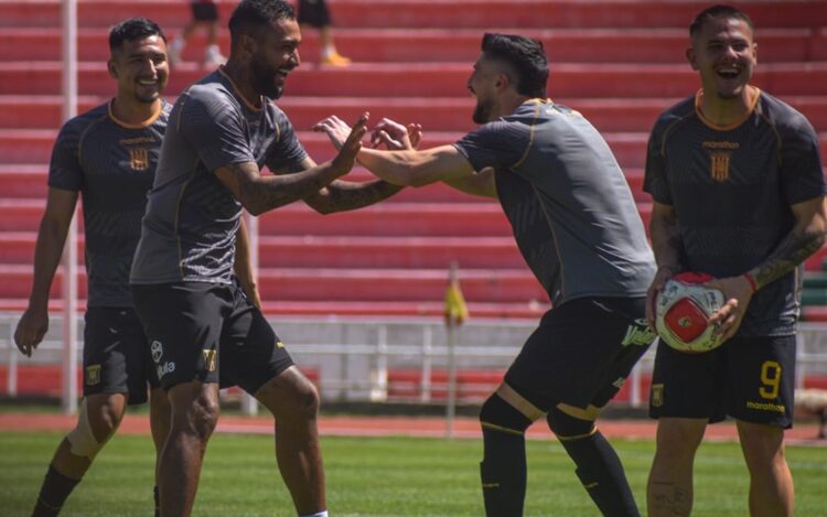 The Strongest juega ante Real Santa Cruz con la opción de sumar para seguir su sueño