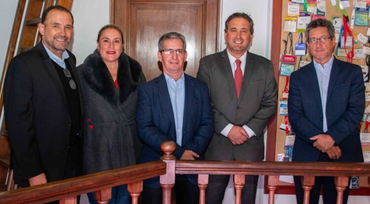 Transturin celebra 50 años de operaciones