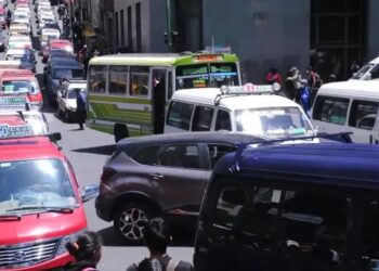 ¿Debe impuestos? La Alcaldía de La Paz congela cuentas de 70.000 deudores