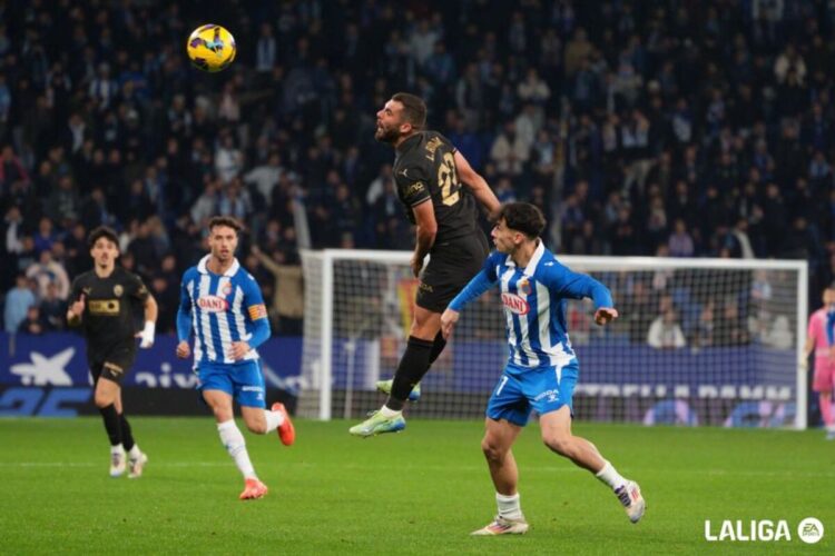 Espanyol y Valencia empatan, Villarreal sigue sin ganar
