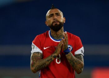 El chileno Vidal enfrenta denuncia por agresión sexual