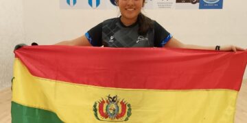 Bolivia reafirma su liderazgo en el raquet con Villarroel