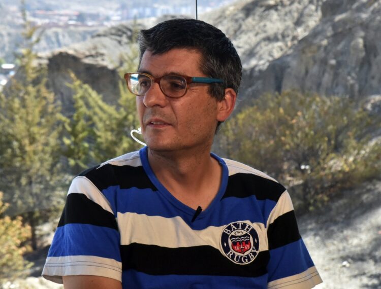 Bolívar baila caporal