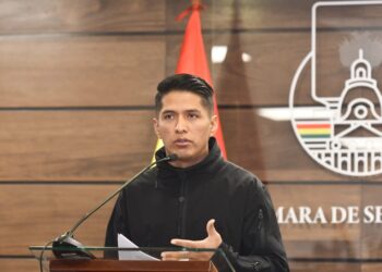 Una facción evista respalda candidatura de Andrónico para las elecciones generales