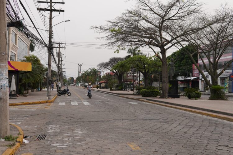 El Ministerio de Trabajo descarta tolerancia por el paro contra el Censo en Santa Cruz