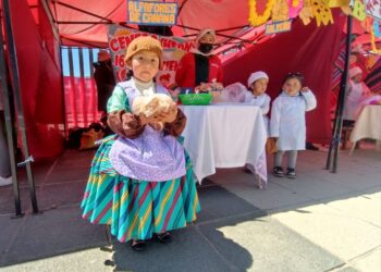 Los niños elaboraron diferentes masitas de Todos Santos