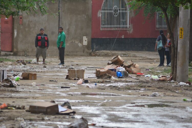Alcaldía de Tarija evalúa declarar desastre tras las inundaciones por las lluvias