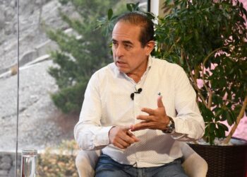 La Embajada de España ‘no estuvo abierta’ para Dockweiler en la crisis poselectoral de 2019