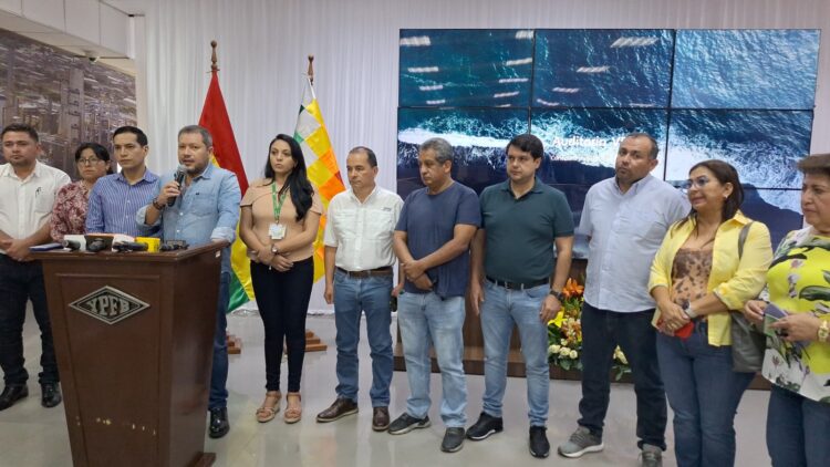 Desde el lunes, el Gobierno entregará 2,7 millones de litros diarios de diésel para Santa Cruz