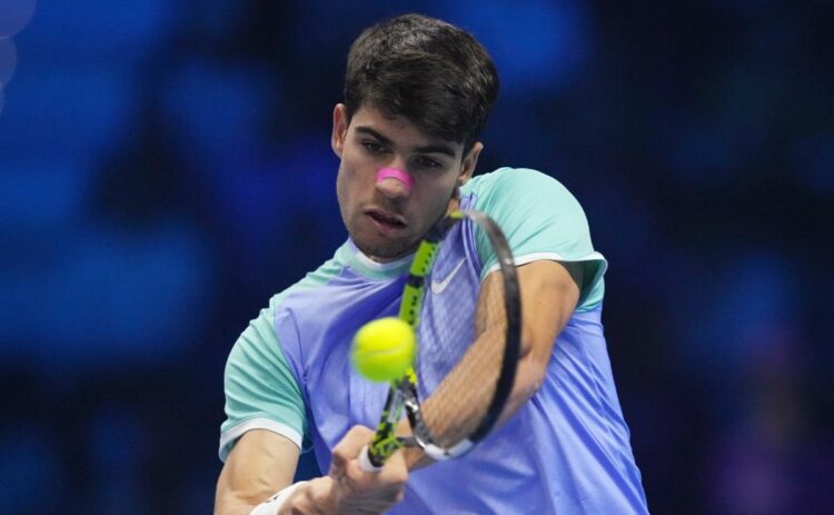 Alcaraz se reengancha al Masters con victoria contra Rublev