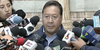 Arce rechaza modificar el tipo de cambio del dólar