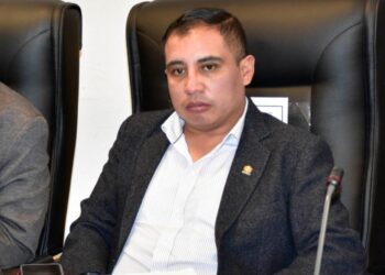 Astorga: Arce tiene un caballo de Troya que se llama Gustavo Torrico y protege a Evo Morales