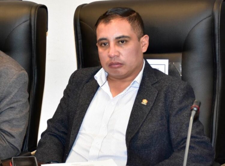 Astorga: Arce tiene un caballo de Troya que se llama Gustavo Torrico y protege a Evo Morales