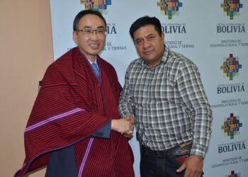 Bolivia y China fortalecen cooperación para industrialización y exportaciones