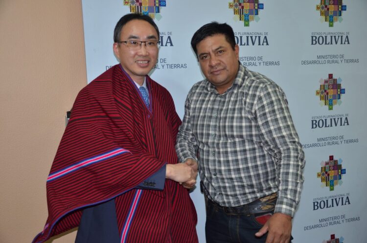Bolivia y China fortalecen cooperación para industrialización y exportaciones