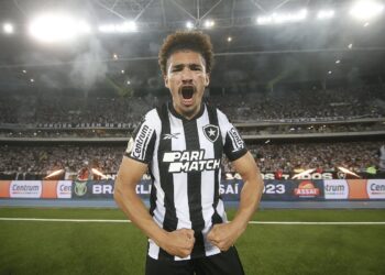 Adryelson regresa al Lyon tras alcanzar la gloria en Botafogo