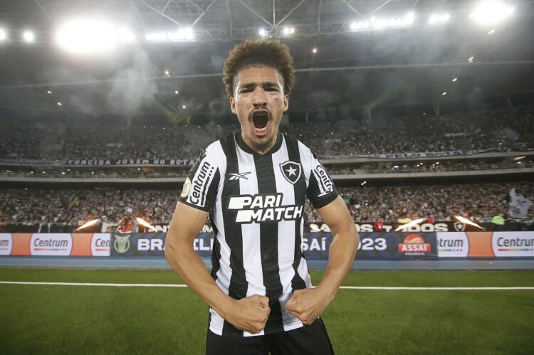 Adryelson regresa al Lyon tras alcanzar la gloria en Botafogo