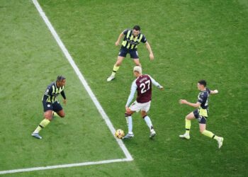Manchester City agrava su crisis, Arsenal y Forest se aprovechan