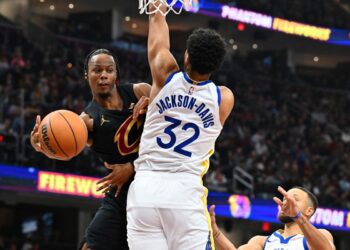 Cavaliers suman 10 triunfos consecutivos para iniciar la temporada de la NBA
