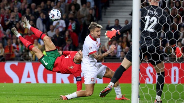 Portugal pasa a cuartos en Liga de Naciones con otro récord de CR7