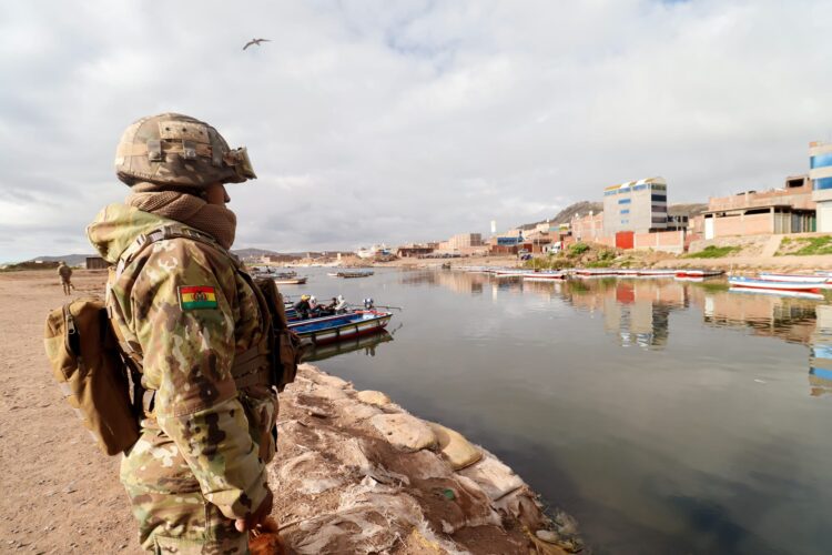 En lo que va del año, ocho militares murieron y 15 fueron heridos en la lucha contra el contrabando