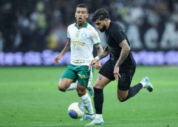 Corinthians derrota 2-0 al Palmeiras, que se aleja del título del Brasileirao
