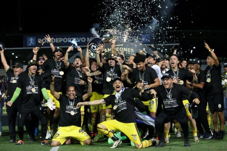 Táchira gana su undécimo campeonato en el fútbol venezolano