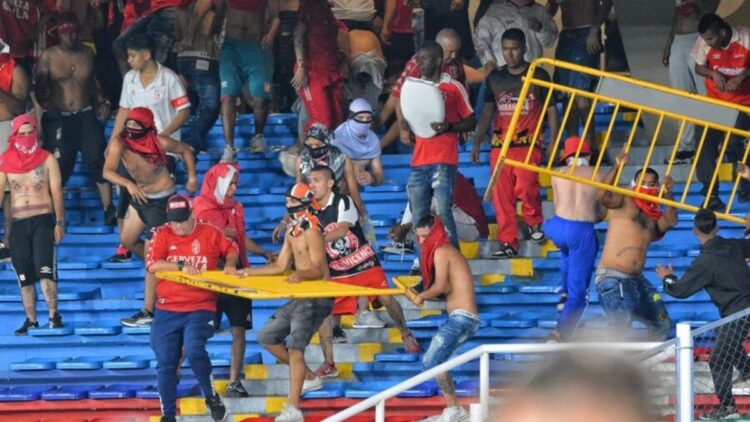 Atlético Nacional gana la Copa Colombia en final con disturbios y heridos