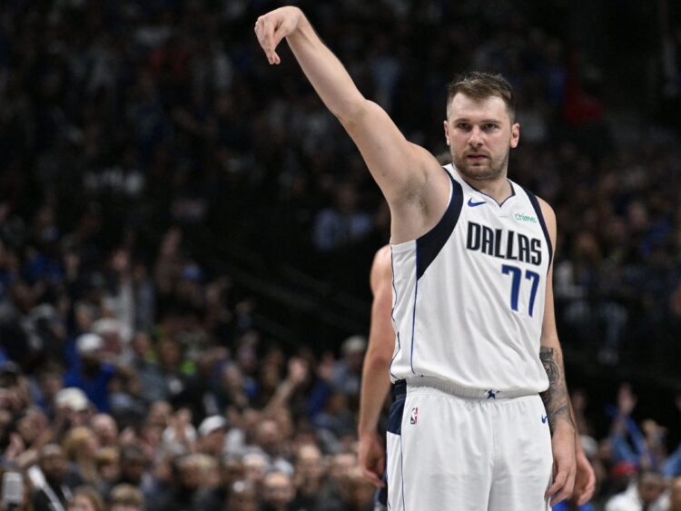Doncic luce con 32 puntos en triunfo de Mavericks ante Magic en la NBA