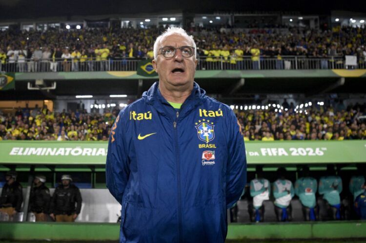 Dorival Junior destaca que Brasil está en proceso de reconstrucción