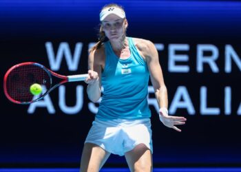 Rybakina lidera victoria de Kazajistán contra España en United Cup de tenis