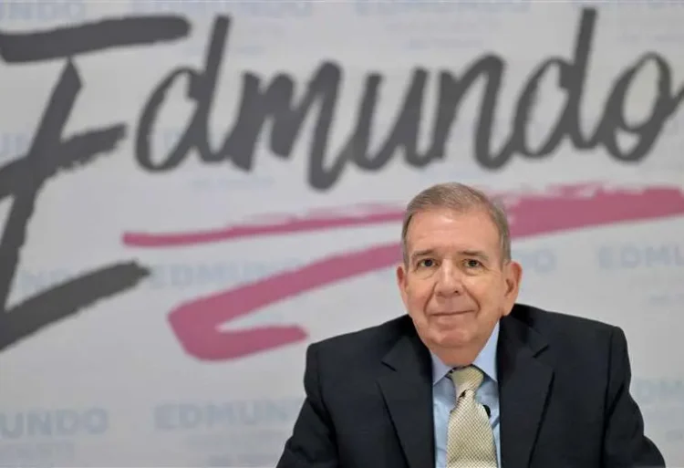 Edmundo González está asilado en España